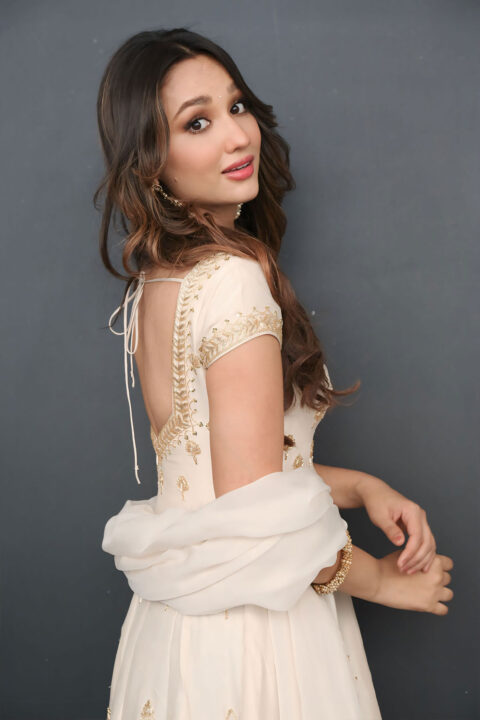 Akanksha Sharma Wows in Ivory Anarkali at Laila Movie Interview