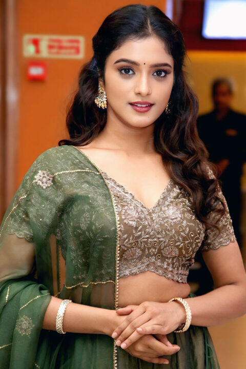 Roopa Koduvayur looks divine in lehenga at Sarangapani Jathakam launch