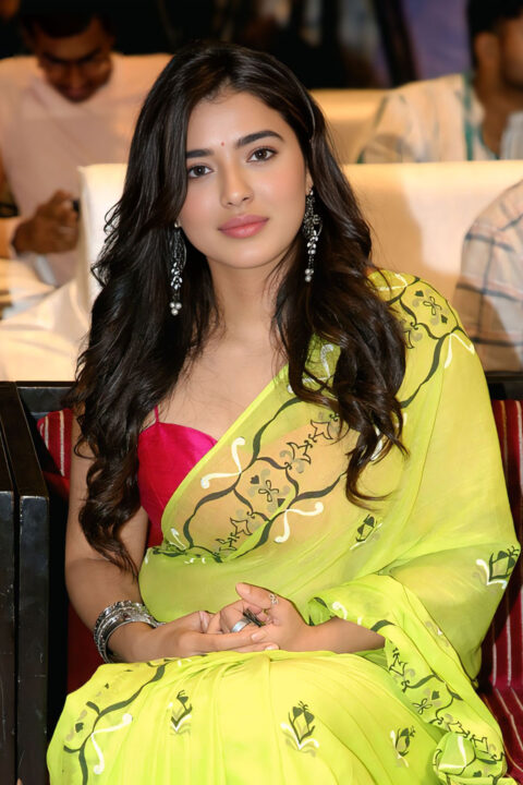 Ketika Sharma stuns in saree at Telugu movie Single celebration event
