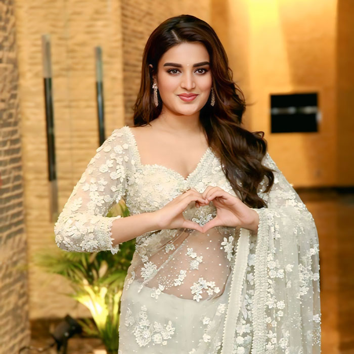 Nidhhi Agerwal