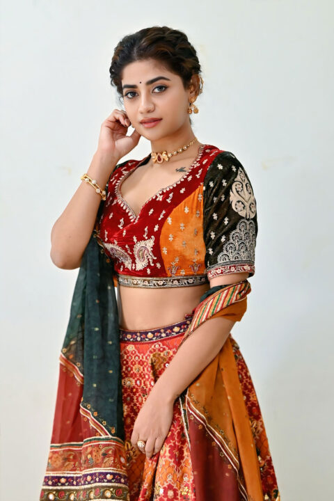 Abhignya Vuthaluru in Perfect Look for Zee5 Viraatapalem