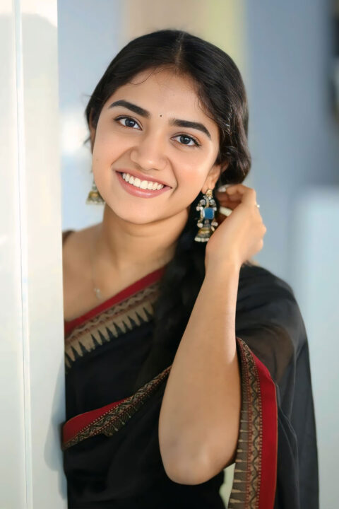 Malavika Manoj elevates ethnic fashion at Oh Bhama Ayyo Rama press meet