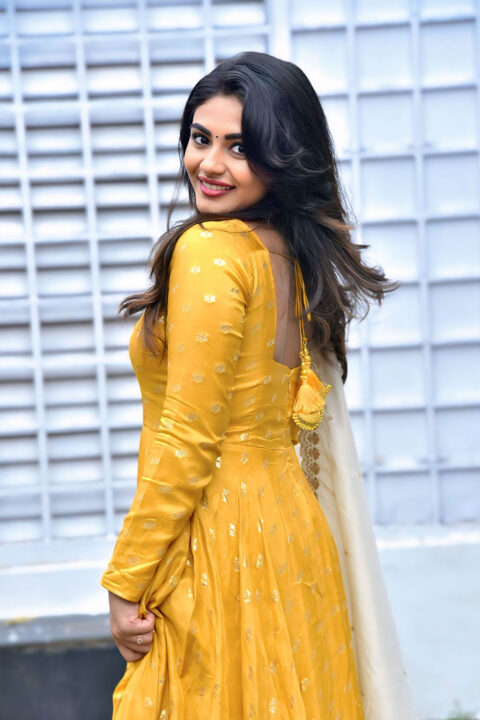 Nayan Sarika Shines in Yellow Flared Anarkali at Movie Pooja