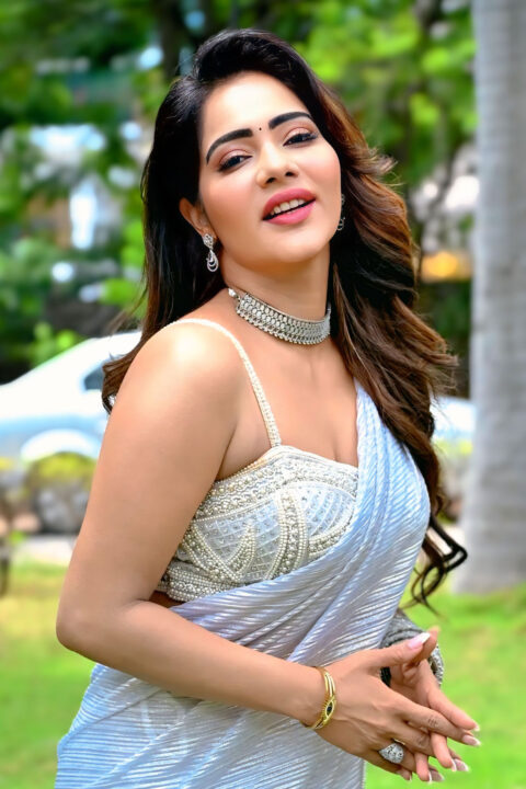 Mitraaw Sharma glams up Virgin Boys launch in off-white saree