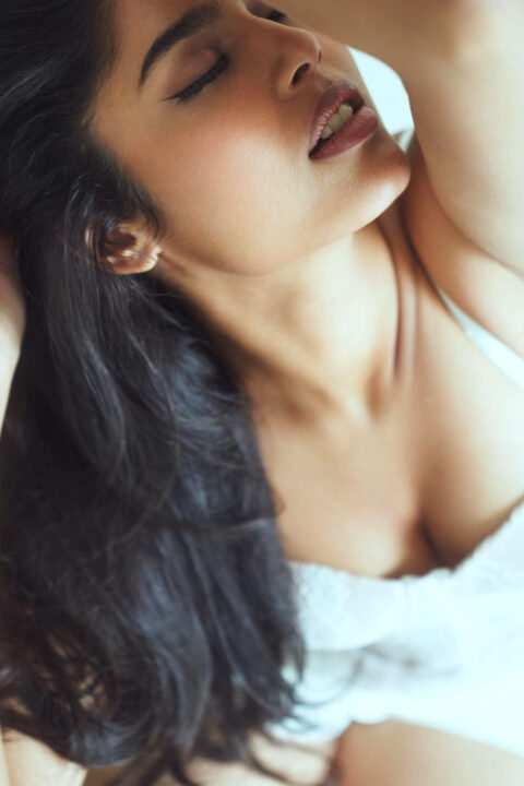 Faria Abdullah Stunning White Lace Corset Style