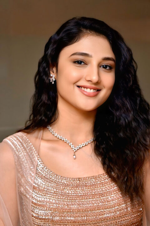 Mirai Trailer Launch: Ritika Nayak in Mesmerizing Cape Set