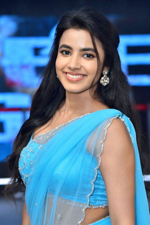 Little Hearts Teaser Launch: Shivani Nagaram Elegant Style