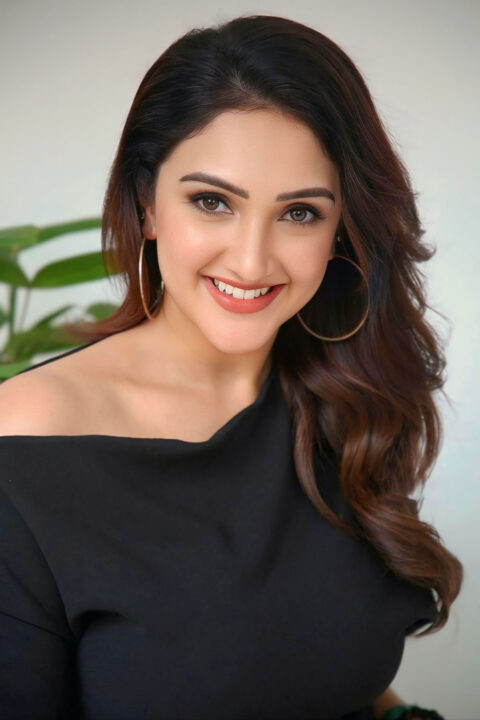 Sridevi Vijaykumar Casual and Cool Style for Sundarakanda