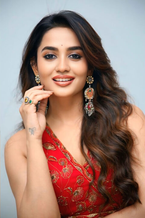 Teju Ashwini in Breathtaking Red Outfit for Chai Wala Movie