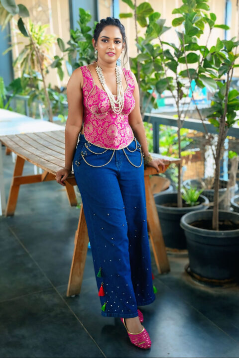 Ariyana Glory in Glamorous Appearance at Dandiya Masti in Hyderabad