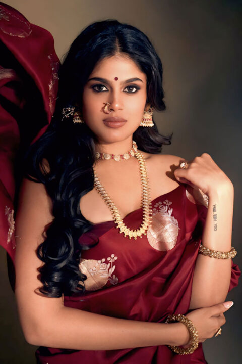 Faria Abdullah in Flawless Traditional Look