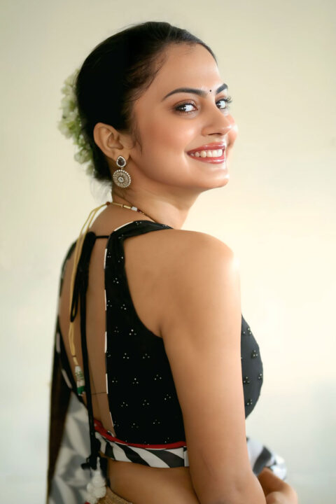 Nilakhi Patra Chic Style at Beauty Interview