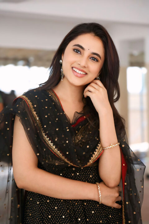 Priyanka Arul Mohan Latest Look for OG Movie Promotions