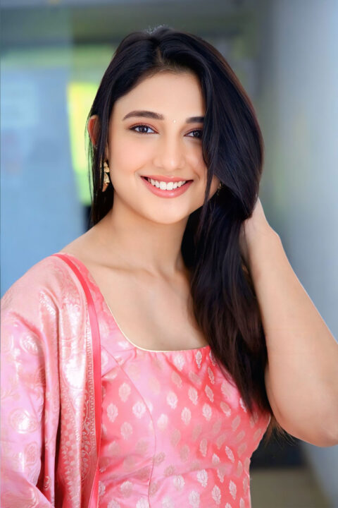 Mirai Interview: Ritika Nayak in Charming Pink Kurta Stills