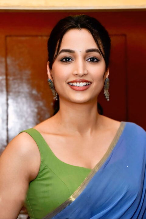 Telusu Kada Star Srinidhi Shetty Event Outfit: Royal Blue Saree