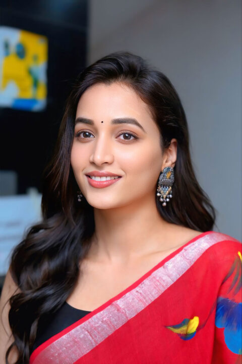 Srinidhi Shetty Classic Style: Red Saree and Black Blouse for Telusu Kada