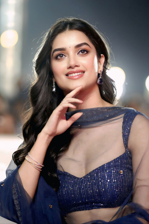 Andhra King Taluka Musical Concert: Bhagyashri Borse in Shimmering Look