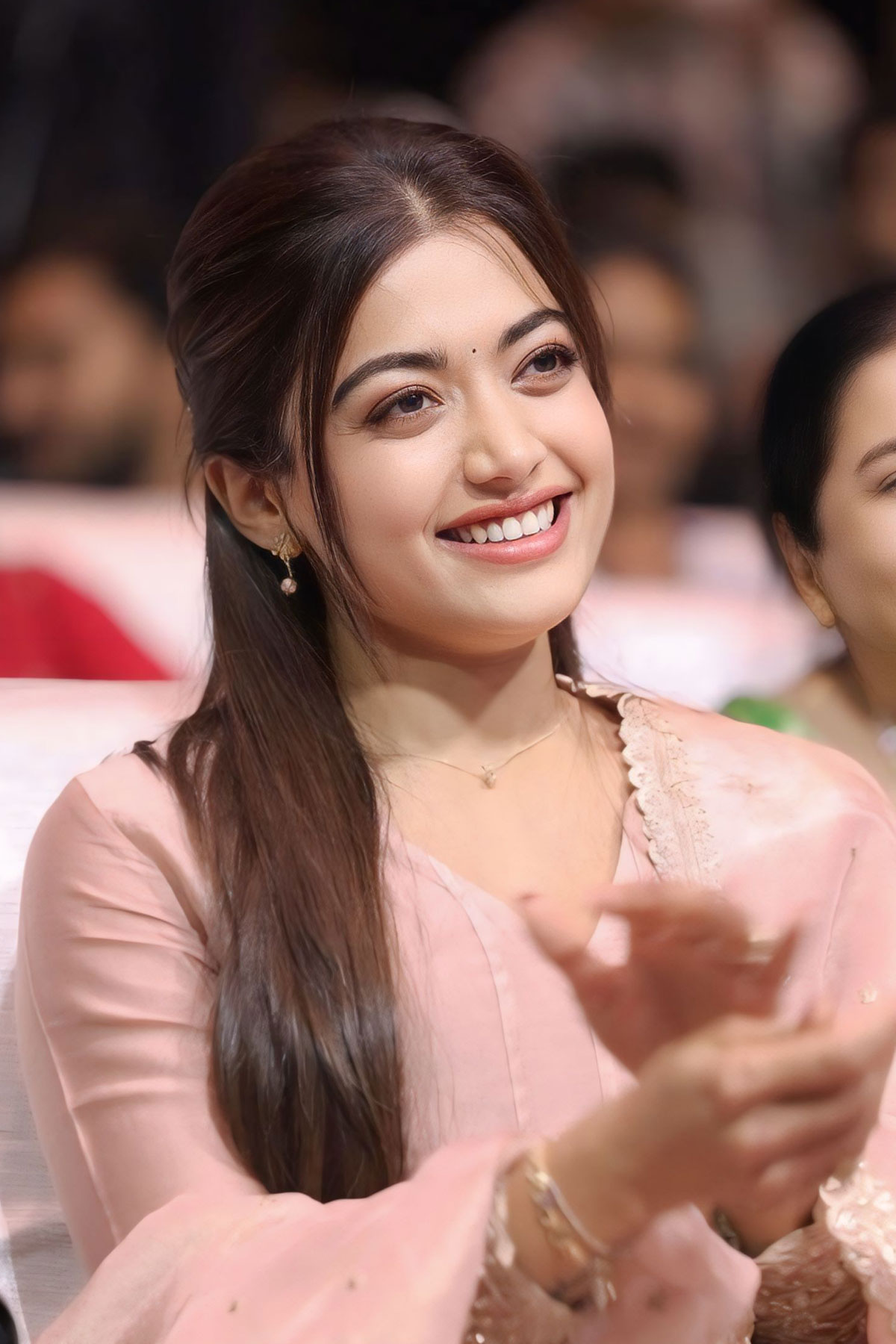 Rashmika Mandanna’s Full Sleeve Anarkali with Gold Lace Dupatta