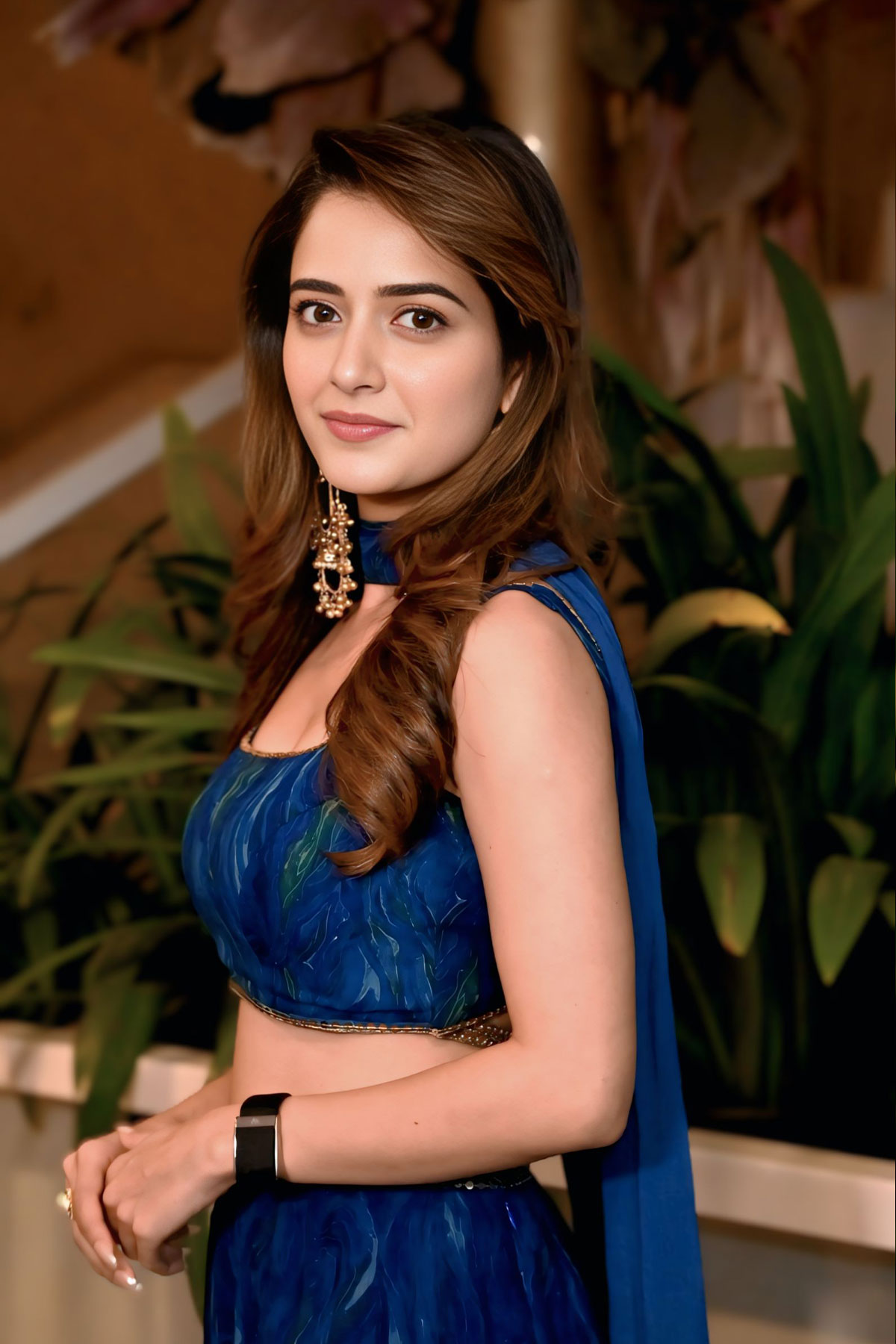 Ashika Ranganath Dewy Makeup and Pink Lips Look