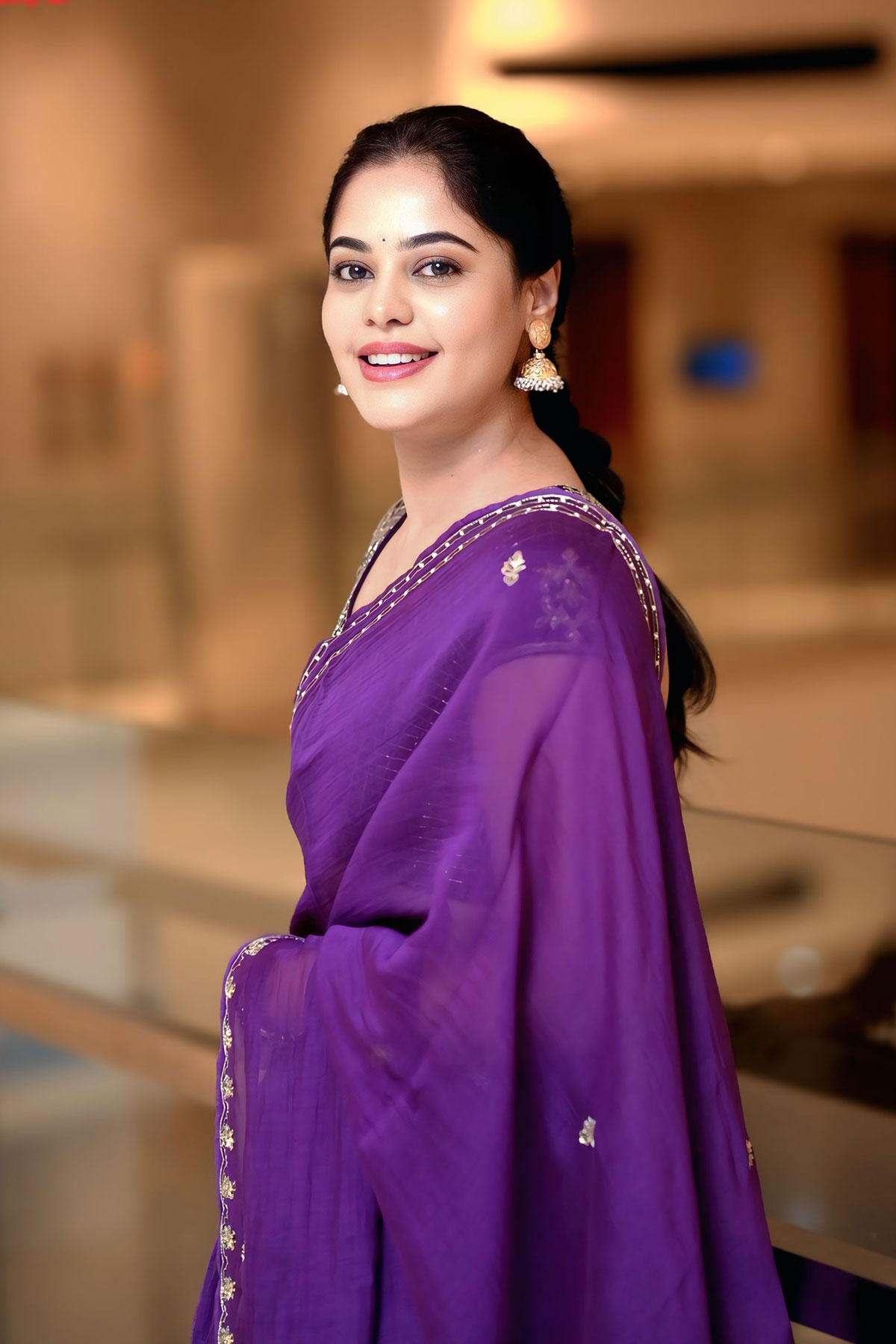 Bindu Madhavi Elegant Appearance at Dandora Pre-Release