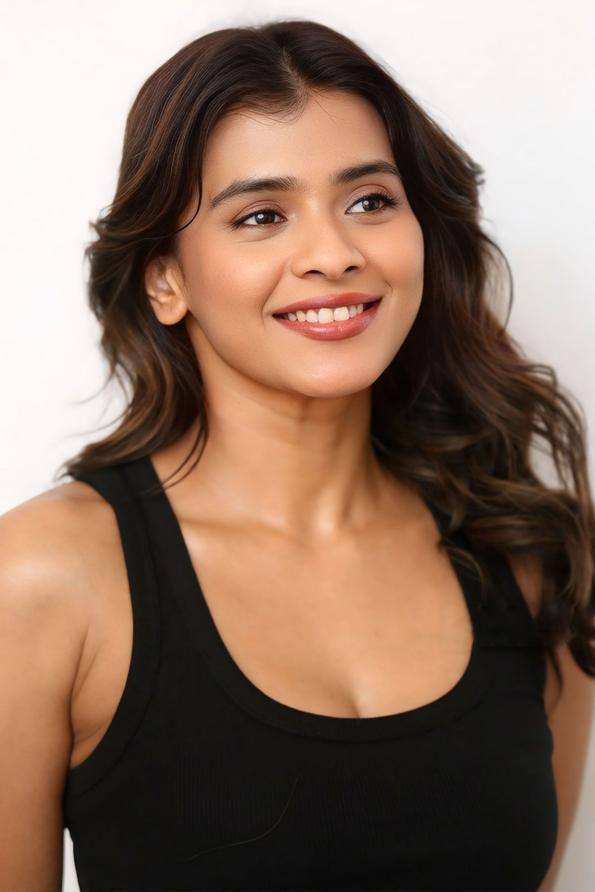 Hebah Patel Monochromatic Black Outfit for Eesha Promotions