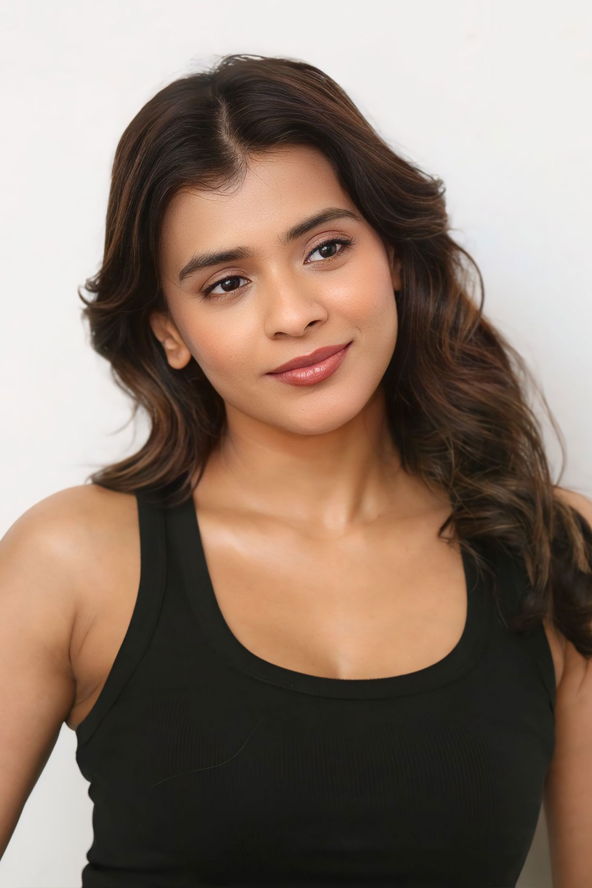 Hebah Patel Sophisticated Style Statement for Eesha Horror-Thriller