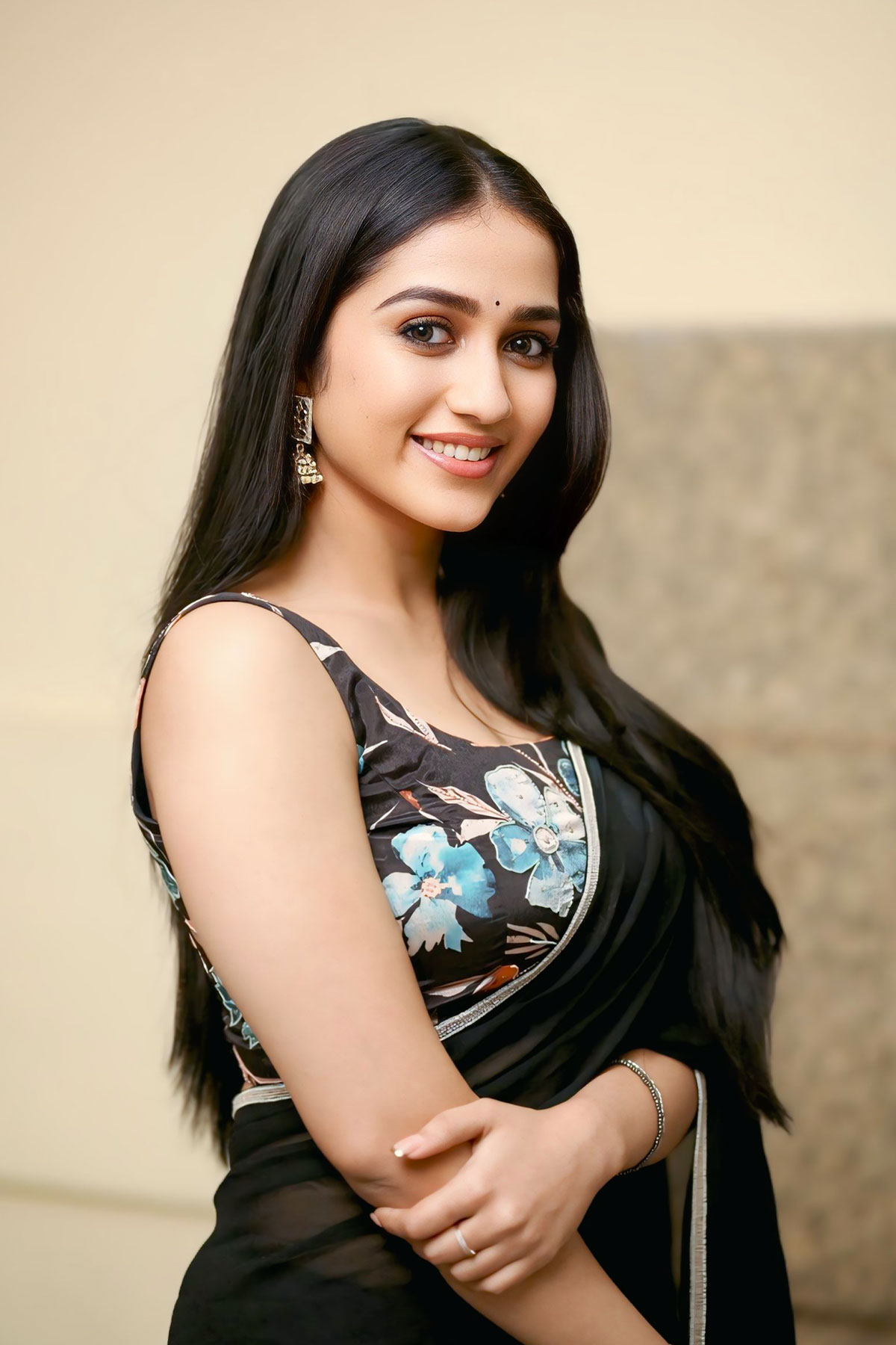 Sakshi Mhadolkar and Roshan Kanakala Celebrate Mowgli Success