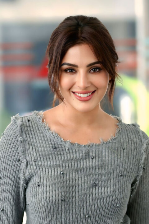 Samyuktha Menon’s Monochromatic Grey Look for Akhanda 2 Promotions