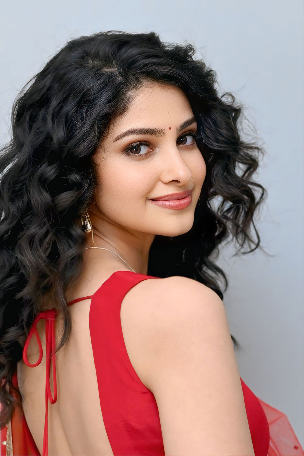 Manasa Varanasi’s Bold Red Ethnic Look for Valentine’s Day Release