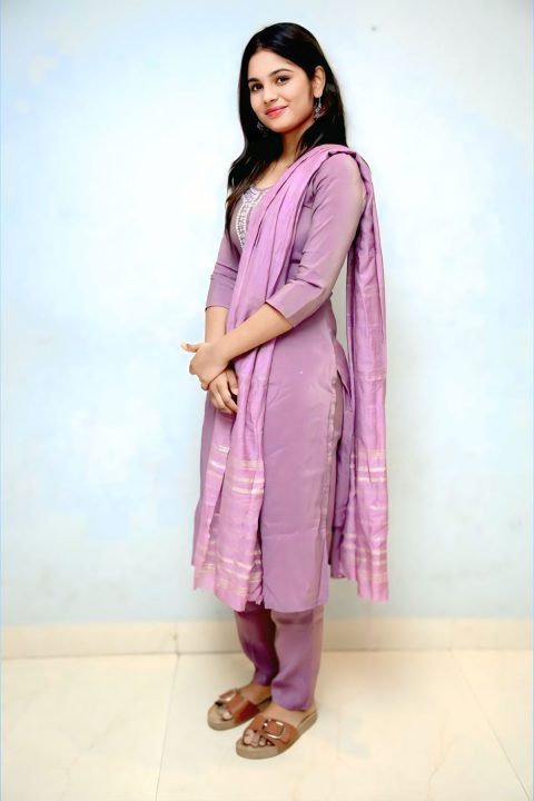 Bookie Leading Lady RK Dhanusha Shines in Lilac Ethnic Wear