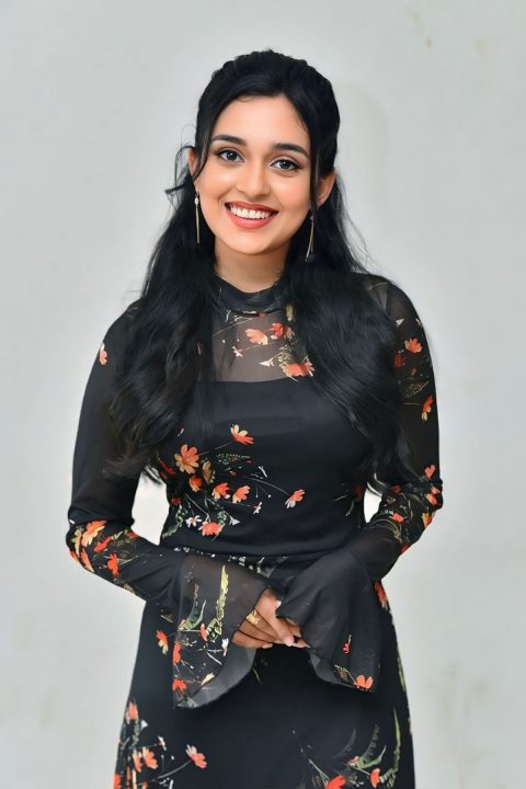 Get the Look: Nidhi Pradeep in High-Neck Floral Print Maxi