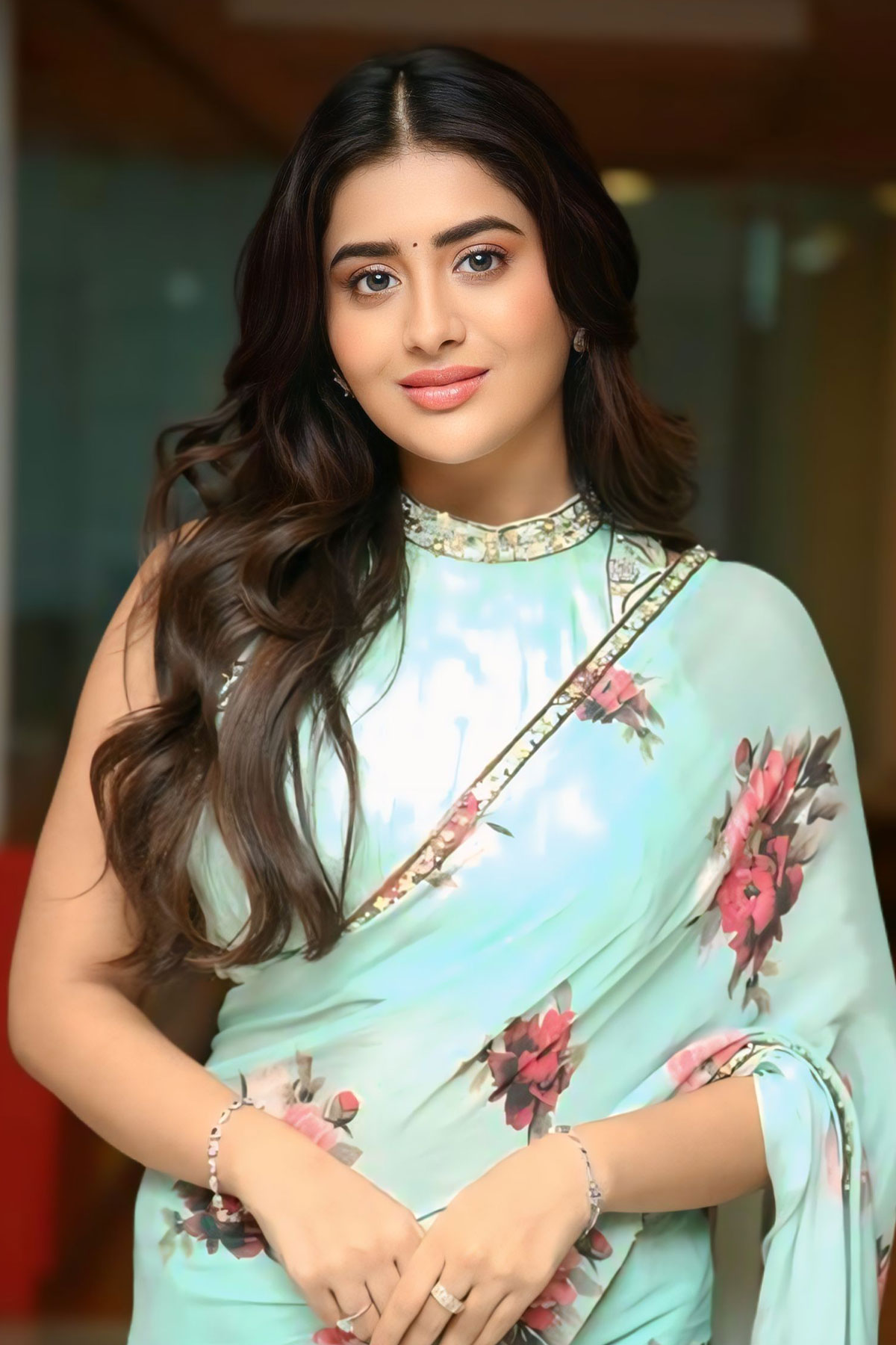 Actress Rashi Singh at Transfer Trimurthulu Ta...Ta Song Launch