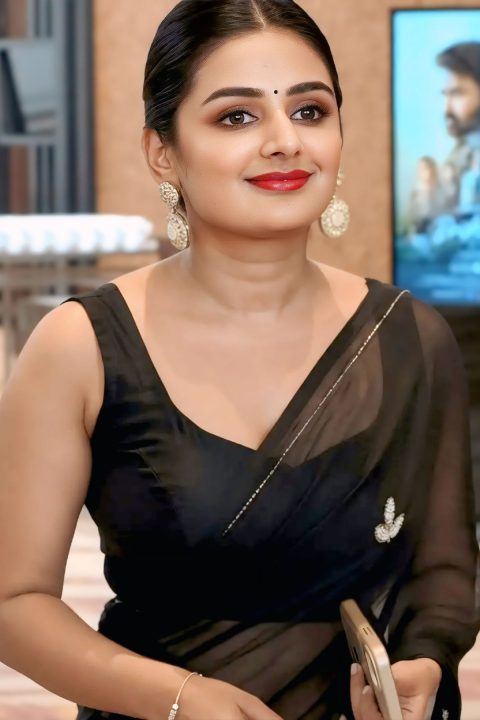 Drishyam 3 Promotions: Esther Anil Glamorous Black Saree Photos