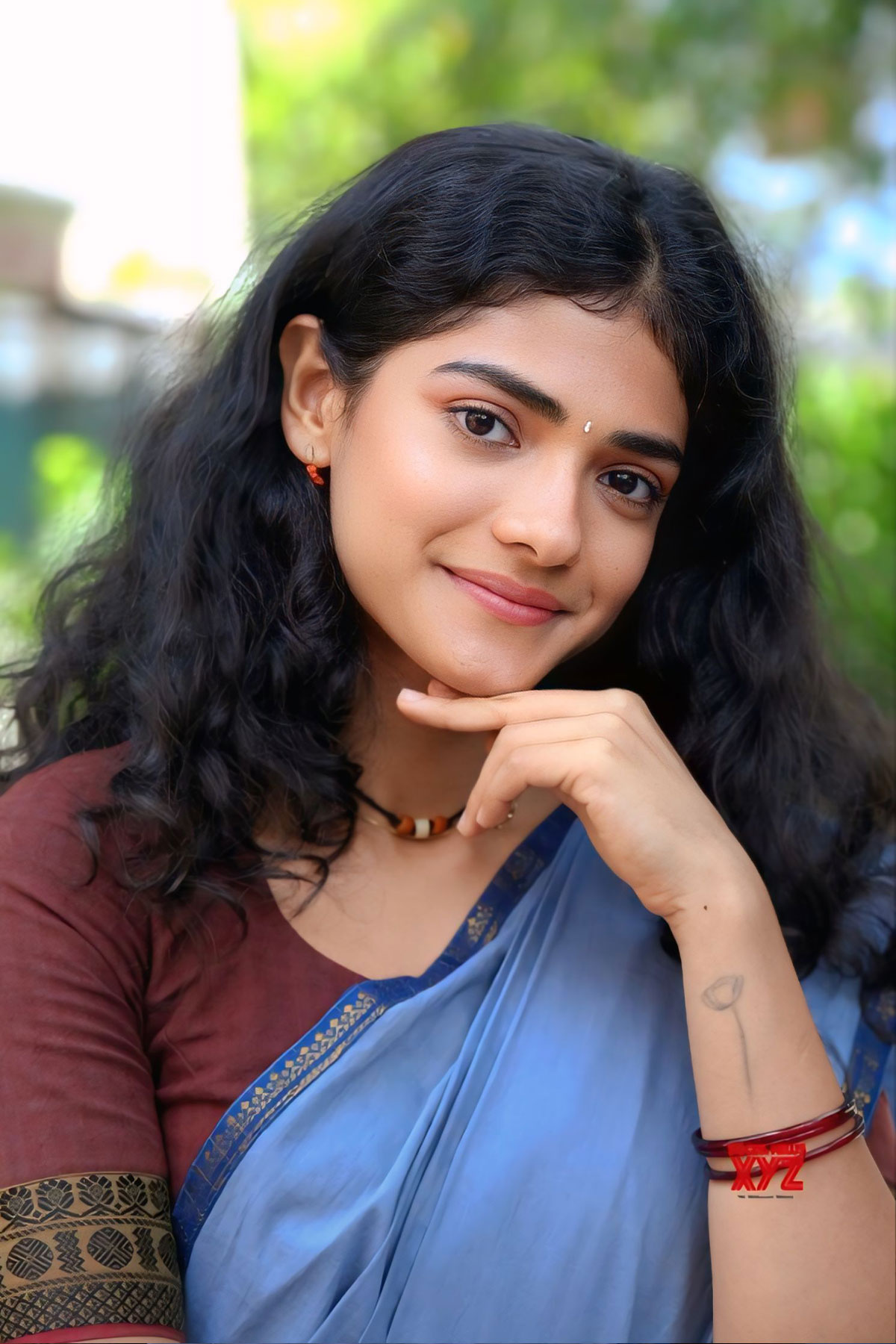 Ahilya Bamroo in Natural Look at Sing Geetham Interview