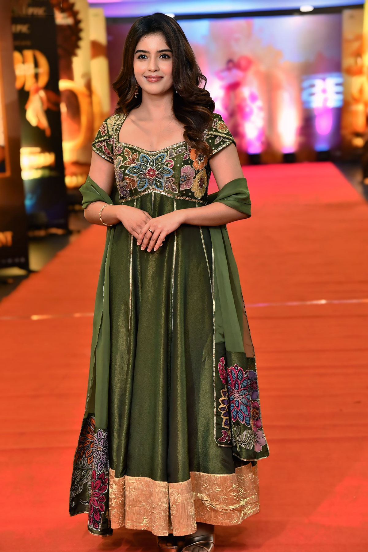 Amritha Aiyer Sets Ethnic Fashion Goals in Floral Embroidered Anarkali