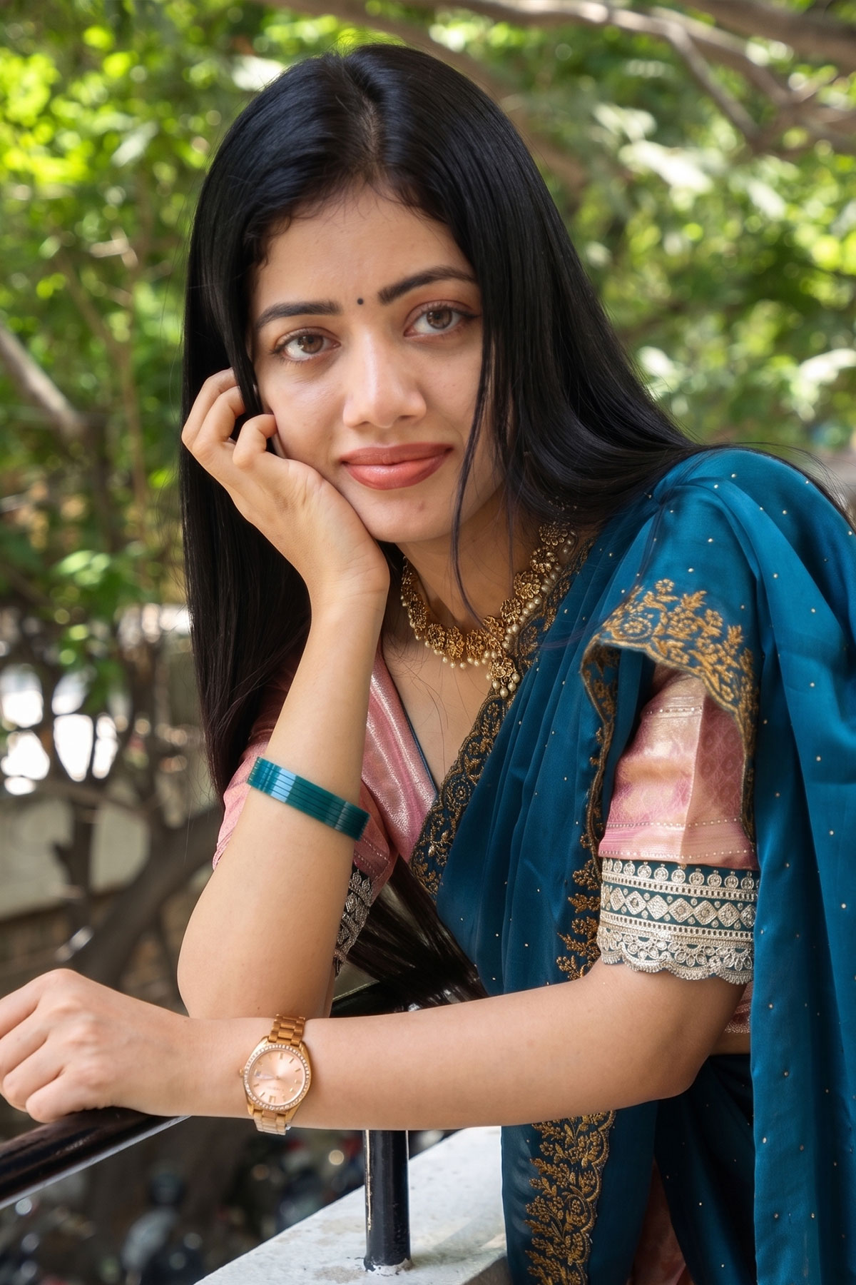 Viral Photos: Bhairavi Ardhya in Breathtaking Interview Outfit
