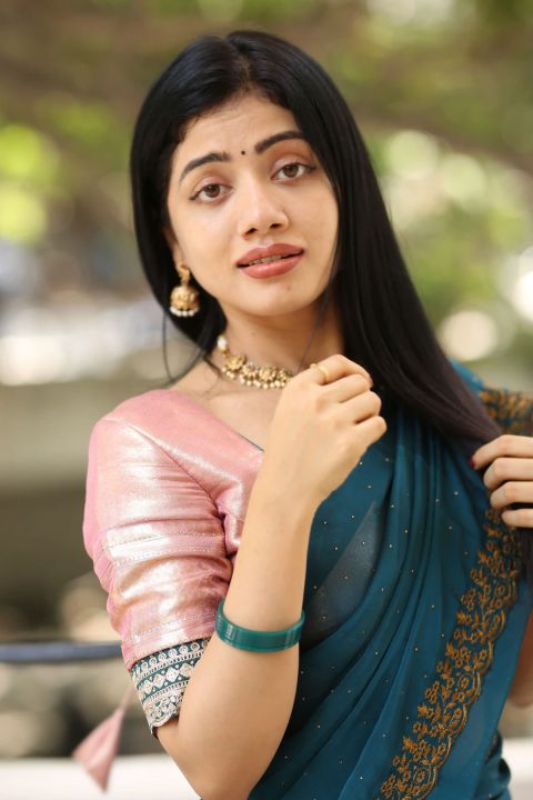 Must-See: Bhairavi Ardhya Festive Look at Film Interview