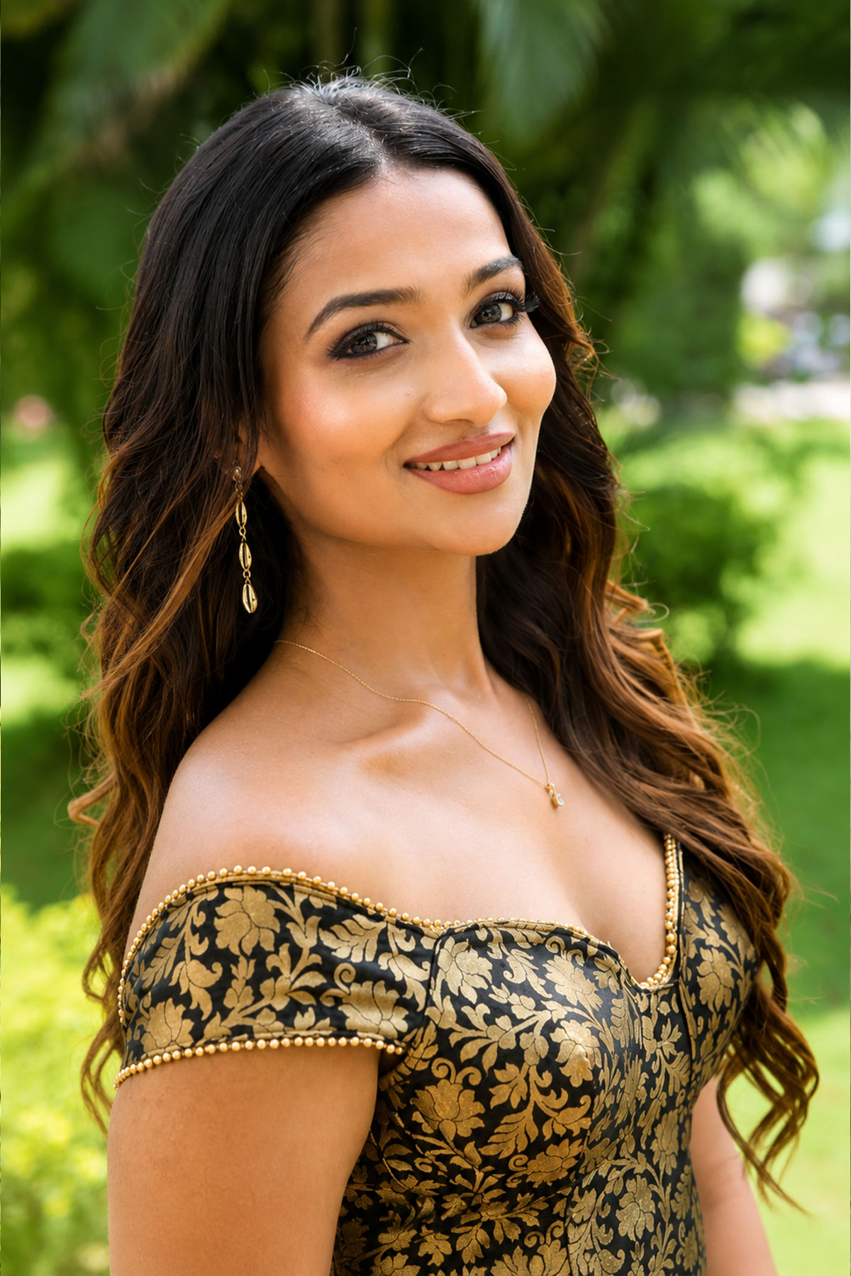 Chaminda Varma Steals Hearts in Brocade Top & Pencil Skirt