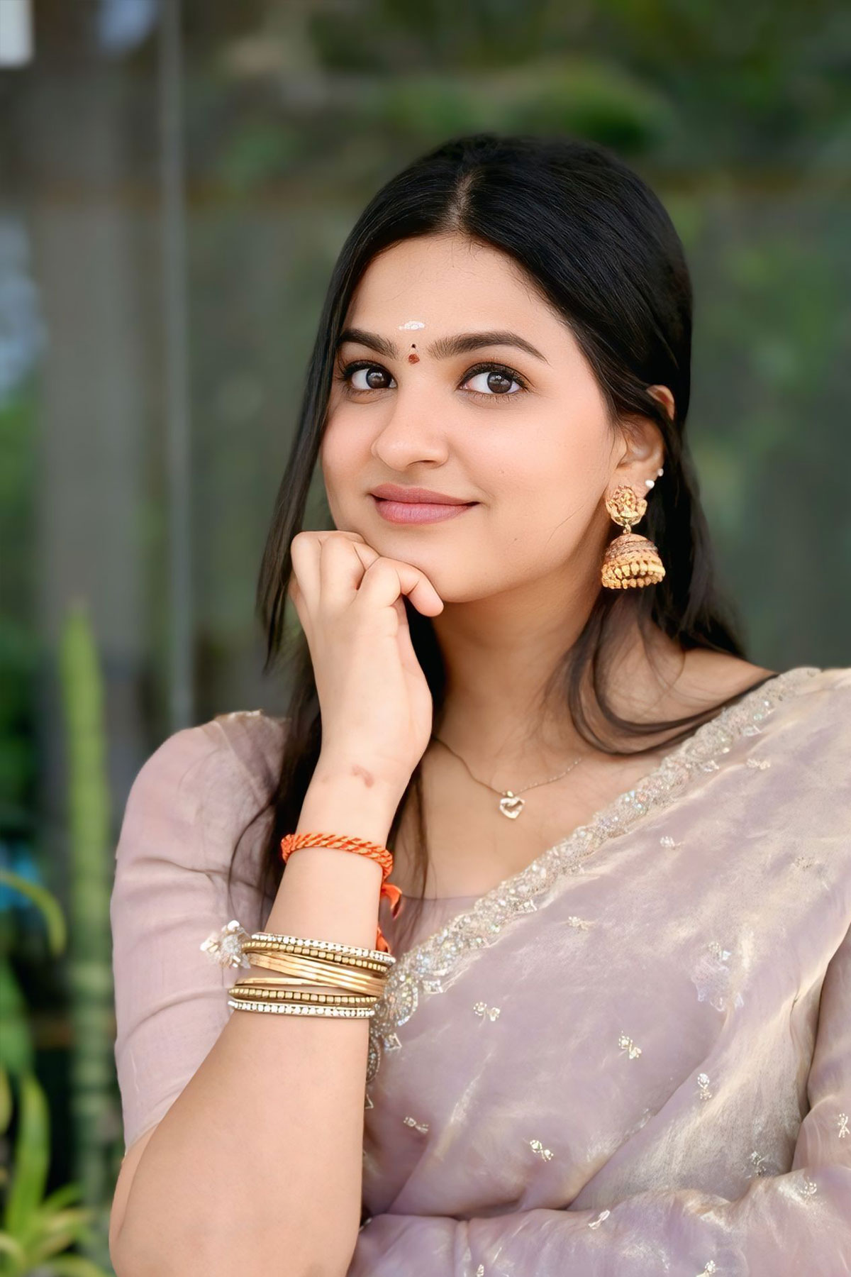 Beautiful Divija Prabhakar Images in Lavender Ethnic Wear