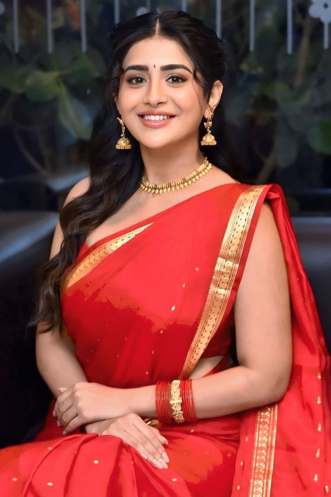 Rashi Singh Stuns in Deep-Back Red Blouse and Saree