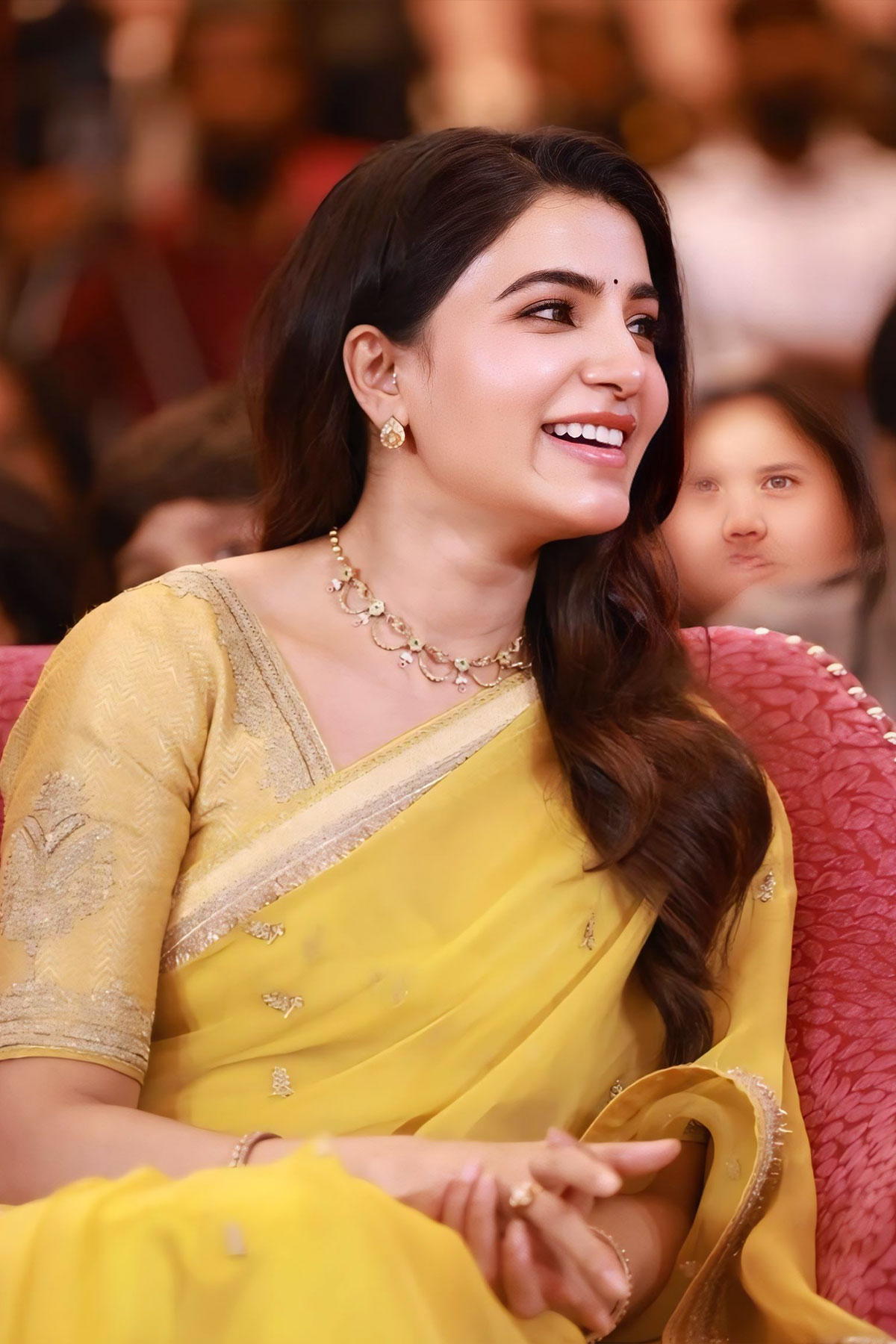 HD Gallery: Samantha Ruth Prabhu Stunning at Maa Inti Bangaram Stills