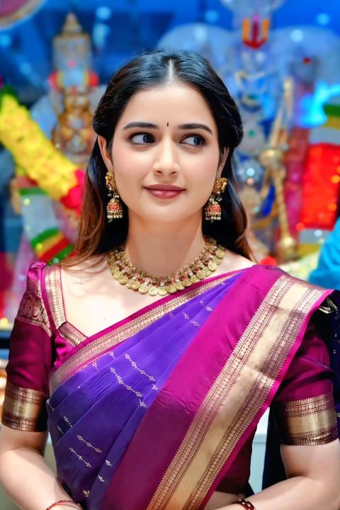 Maangalya Shopping Mall Kodad Opening: Ashika Ranganath
