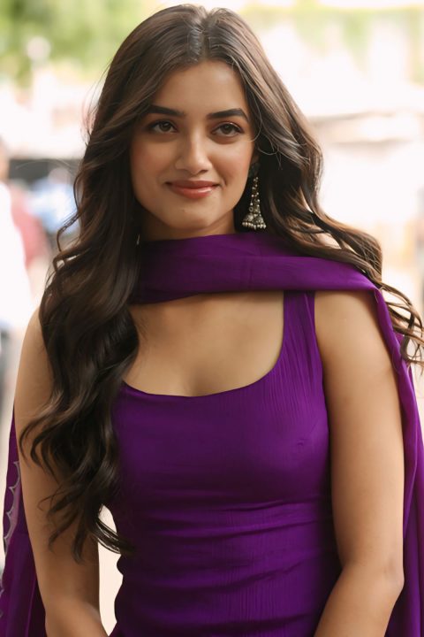 Violet Sleeveless Kurta Look Bhagyashri Borse Lenin Success Meet
