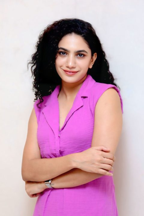 Actress Deepa Thomas Stuns in Lilac Dress at Movie Event