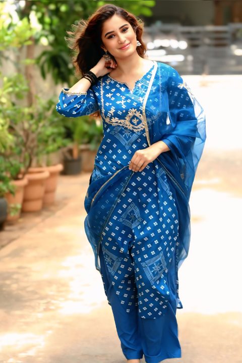 Rasha Thadani Simple Elegant Blue Bandhani Outfit