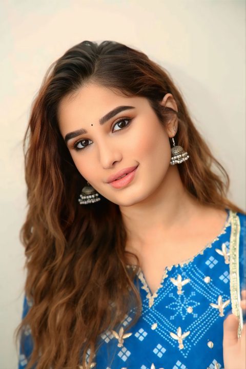 Rasha Thadani Youthful Ethnic Look In Bandhani