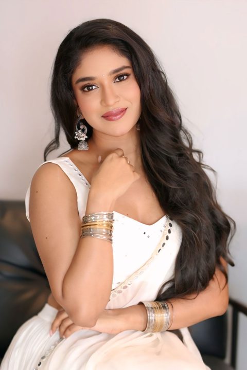 Pristine White Lehenga Fashion Vedha Jalandharr Ameer Log Press Meet