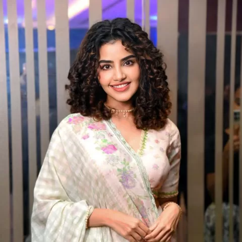 Anupama Parameswaran Looks Gorgeous at Crazy Kalyanam Trailer Launch