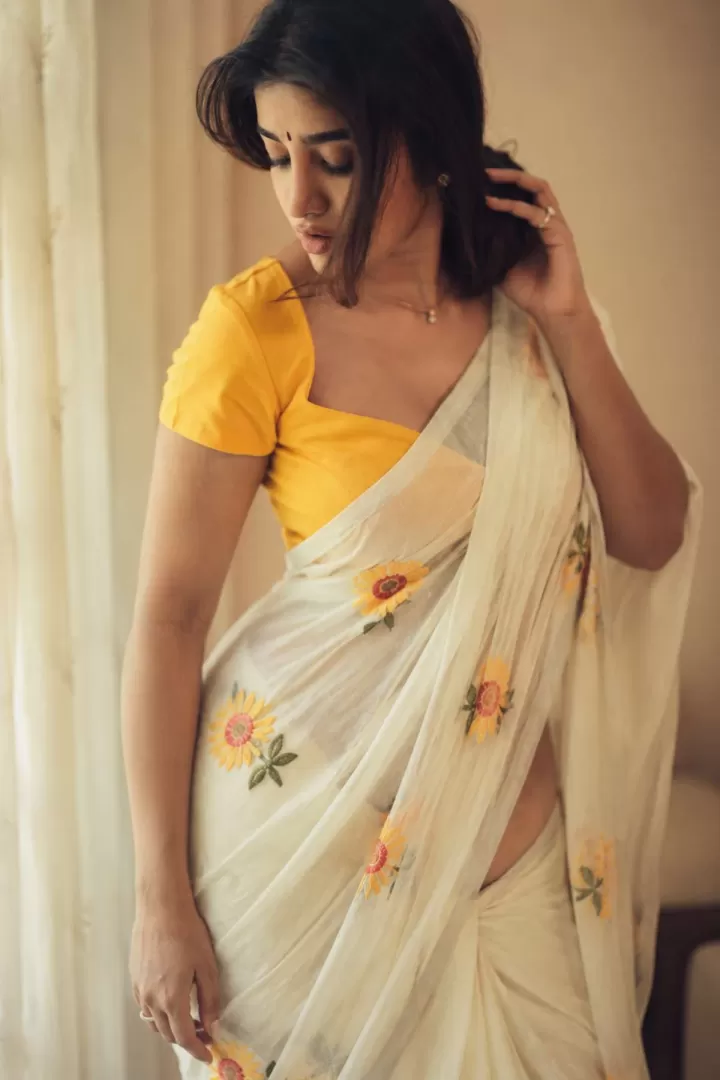 Dimple Hayathi Saree Navel Glamour with Sunflower Embroidery