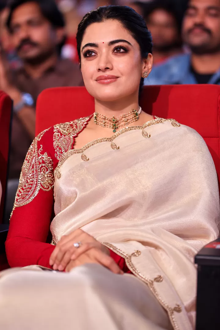 Rashmika Mandanna Ranabaali Traditional Saree Beauty